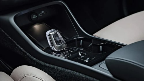 2028 Volvo XC40 First Look: Fresh Face, New Features for an Old Favorite