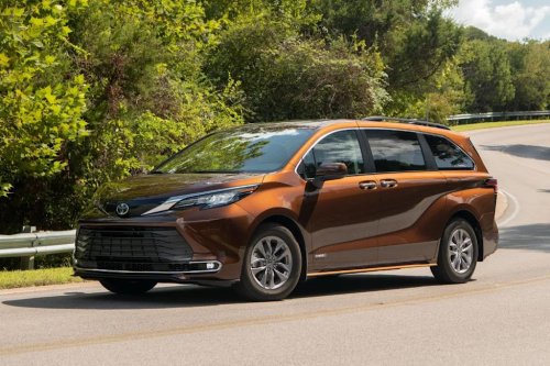 September Toyota Sienna Lease Deals Can Go as Low as $359/Month