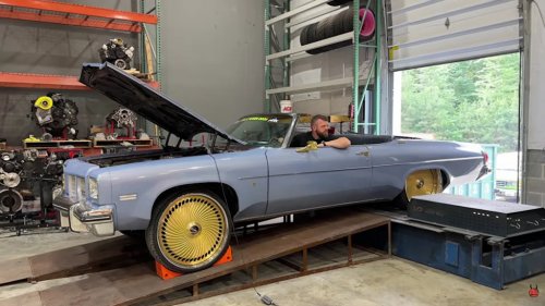 Man Drops A Procharged 6.4L Hemi In A 1975 Oldmobile Delta 88 Royale Rolling On 26" Rims
