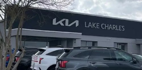 Kia Owner Catches Dealership 