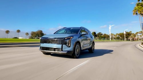 View Exterior Photos of the 2026 Kia Sportage Hybrid SX-Prestige