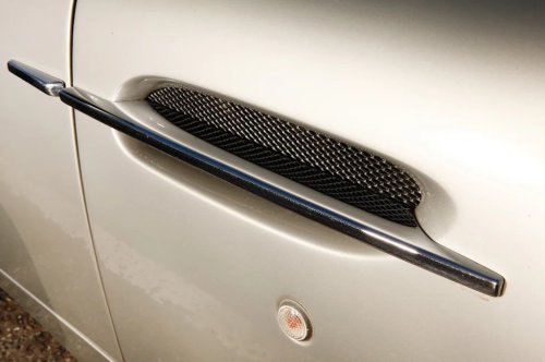 Aston Martin Vanquish: culture shock