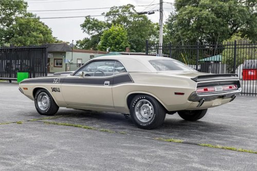 Dodge, Dodge Challenger, 1970 Dodge Challenger T/A 340 Six Pack for Sale With 65,000 Miles Shown