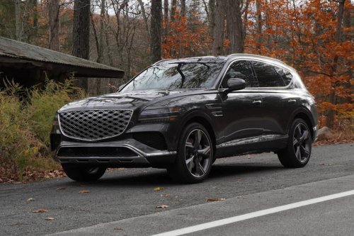 The Genesis GV80 Is Finally Getting the Hybrid It Needed