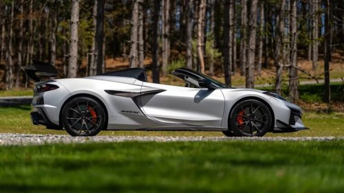 GM, GM Warned Buyers Not To Flip The ZR1X. Someone Did It Anyway — For Nearly Triple MSRP