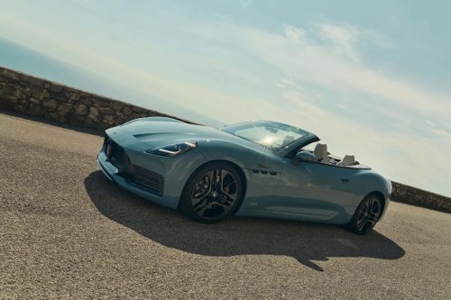 Maserati, View Exterior Photos of the 2027 Maserati GranCabrio Folgore