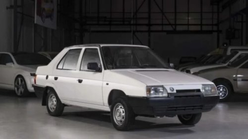The Škoda Favorit Had Far More Ideas Than Buyers Ever Saw