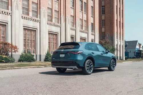 View Exterior Photos of the 2026 Honda HR-V EX-L