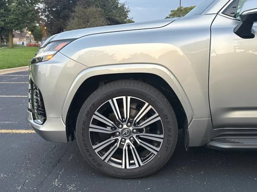 I Drove the 2026 Lexus LX 600 Luxury. Why Choose This Over the GX 550?