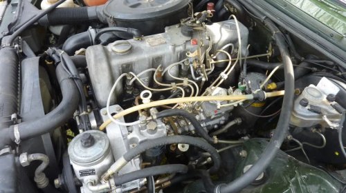 Mercedes, Here's What Makes Mercedes' Legendary OM617 One Of The Most Reliable Engines Ever Built