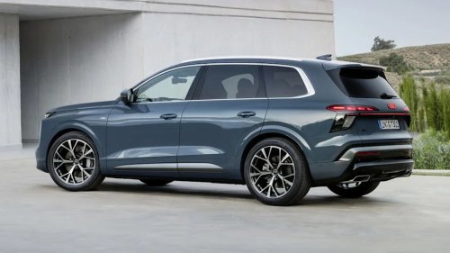 Audi’s New 2027 Q7 Gets the Engine and Interior It Deserves