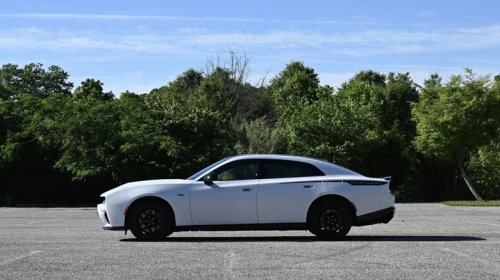 Dodge's 2026 Charger R/T Sixpack Feels Like Peak Muscle Car Nostalgia, And Not In A Good Way