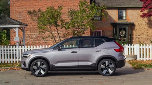 Volvo Kills the EX40 as Electric Compact SUV Sales Slide