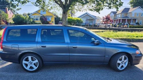 At $16,000, Would This 2004 Volvo V70R Be A Ball To Own?
