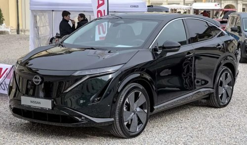 Your Car’s Phone App Roughly Doubled Its Ad-Tracker Exposure. Owners Can Switch Off Some of It