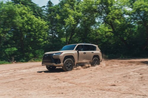 View Exterior Photos of the 2026 Lexus LX700h Overtrail