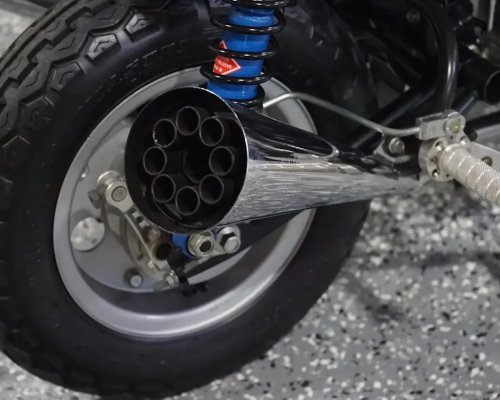 Honda, This Tiny Rider-Friendly Honda Apes an Early Action Movie Moto Legend