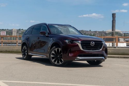 We Tested the Top Mid-Size SUVs, and These Are Our Favorites