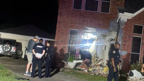 Tesla, Tesla Driver Tries To Blame Crash On Software His Car Doesn't Even Have