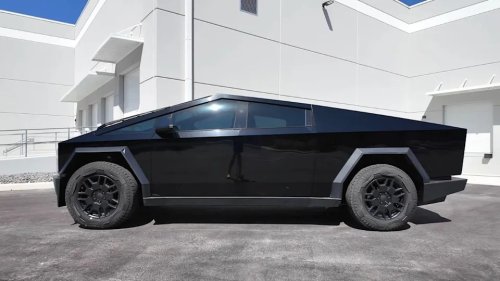 Tesla, Cybertruck, Florida Man Buys Tesla Cybertruck and Realizes There is a Laundry List of Changes He Needs to Make Already