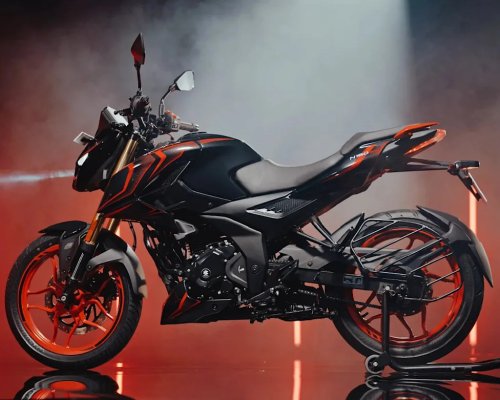 This Sweet New Entry-Level Street Bike Doubles Down on Rider-Friendly Features, Not Price