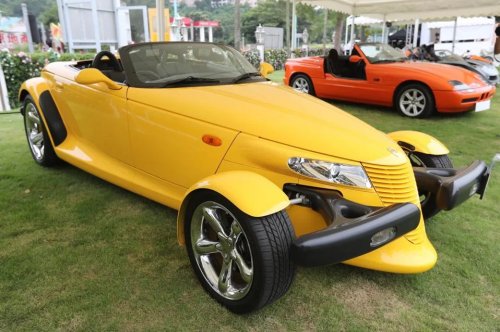 SuperCar, Test-Driving The Ultra-Exclusive SP40 Restomod Supercar