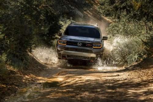 View Photos of the 2027 Honda Passport TrailSport
