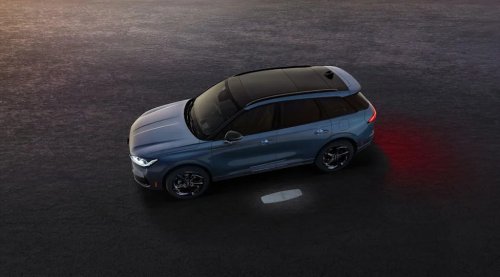 View Exterior Photos of the 2027 Lincoln Corsair Hybrid