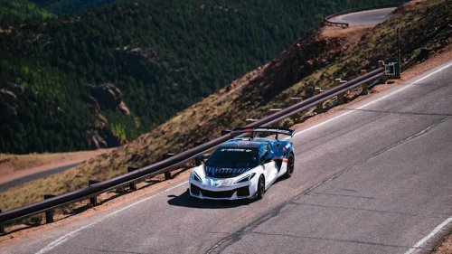 Chevy, A Production Chevy Corvette Just Destroyed The Record At America's Most Dangerous Race