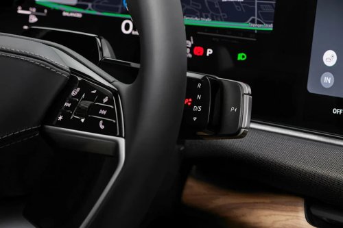 Audi, Take a Peek Inside the 2027 Audi Q7