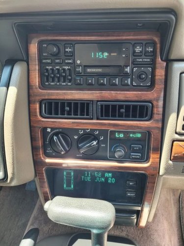 Rare Rides Icons: The Jeep Wagoneer, The First Luxury SUV Ever (Part XIV)