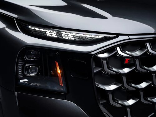NHTSA Says It’s Finally Modernizing Headlight Standards