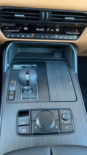 The 2026 Mazda CX-90 PHEV Masters the Art of Saving Fuel Without Compromising Performance