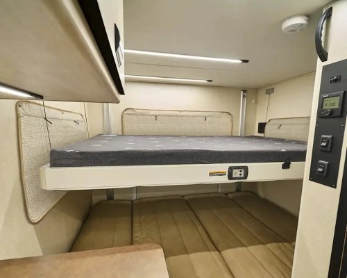 This Compact Glamper Aims to Make Life on the Road More Approachable