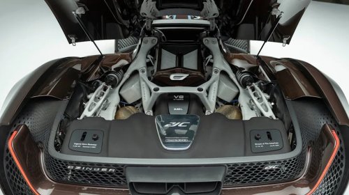 Czinger, The $2,750,000, 3D-Printed Czinger 21C Spyder Makes 3,267 Pounds of Downforce—Roofless
