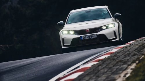 The First Apex: A Guide to Surviving Your Debut Track Day