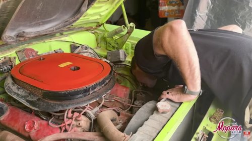 Abandoned V-Code 1970 Plymouth GTX Is Rescued After 45 Years