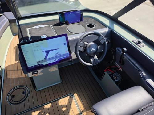 I Drove Arc's 500 HP Electric Wake Boat & It Aims to Fix Everything You Hate About Boating