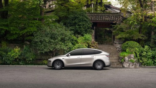 View Photos of the 2027 Tesla Model Y L