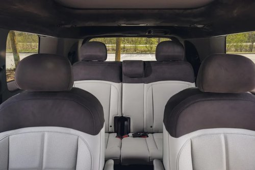 View Photos of the 2027 Kia Telluride SX Prestige Hybrid AWD