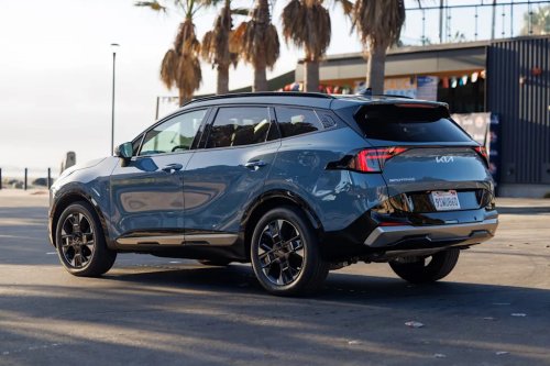 View Exterior Photos of the 2026 Kia Sportage Hybrid SX-Prestige
