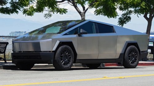 Tesla, 14 Electric Cars That Hold Their Value Better Than A Tesla Model 3