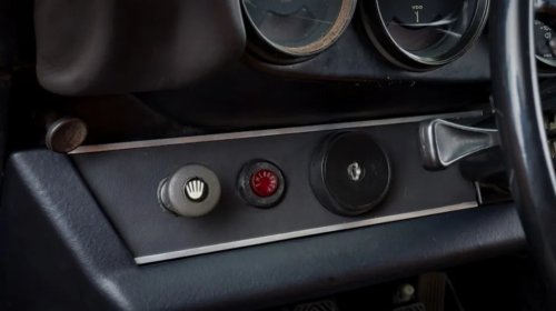 Why Does Porsche Put The Ignition On The Left Side?