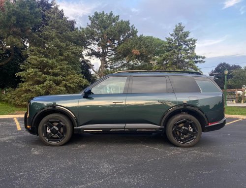 Kia, Kia Telluride, Fuel Economy vs. Performance: Does the Kia Telluride Hybrid Change the Driving Character?