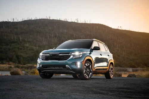 Toyota, Toyota Corolla, Toyota Corolla Cross, Honda, Honda HR-V, Kia, Kia Seltos, Toyota Corolla Cross Vs. Honda HR-V Vs. Kia Seltos: Which One Is the Most Fuel-Efficient? There's One Clear Winner