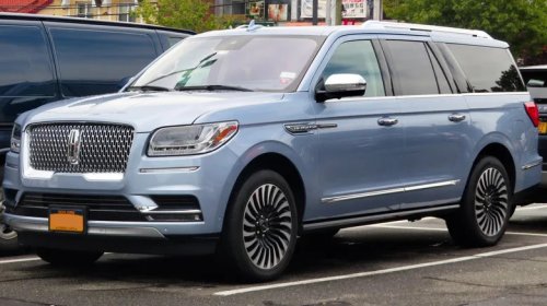 Lincoln, Here's How Much A 2021 Lincoln Navigator L Has Depreciated In 5 Years