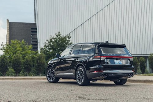 A Closer Look at the 2026 Lincoln Aviator Reserve Exterior (Photo Gallery)