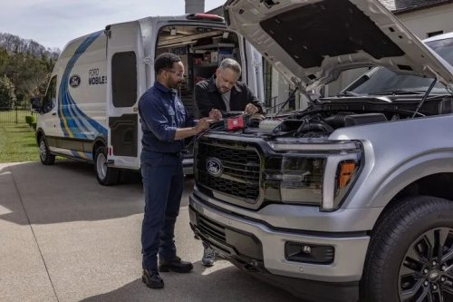 Ford, Ford Hires Nate Bargatze as New Service Pitchman