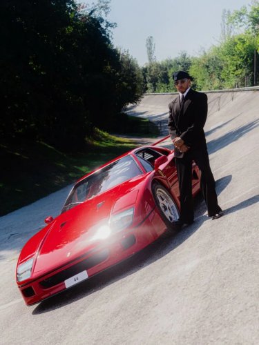 Lewis Hamilton Shares How He Got His Ferrari F40 Back Running