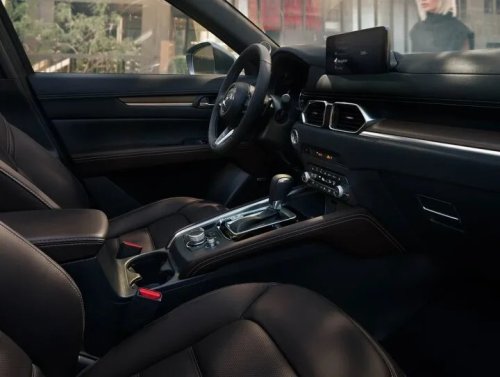 Chrysler, Chrysler Bent on Nailing Interiors for Upcoming Models